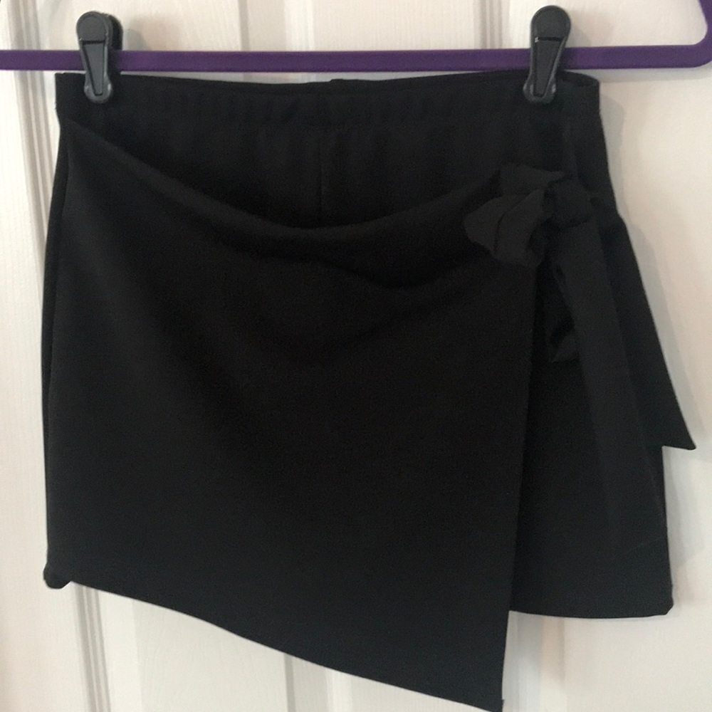 Girls Envelope Skort - Picture 2 of 11